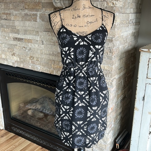Madewell 100% silk Starview Batik Grid black gray cream mini dress w pockets - Picture 4 of 16
